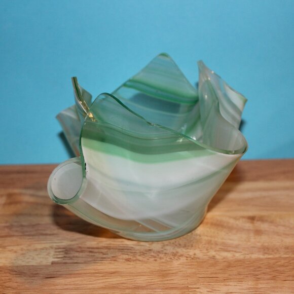 Green Art Glass Vase Signed D. Everson 2011 Handblown Ribbon Glass Handkerchief - Picture 2 of 5